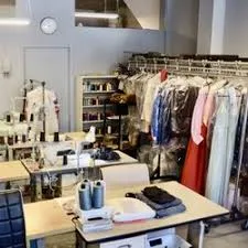  fixing clothes near me